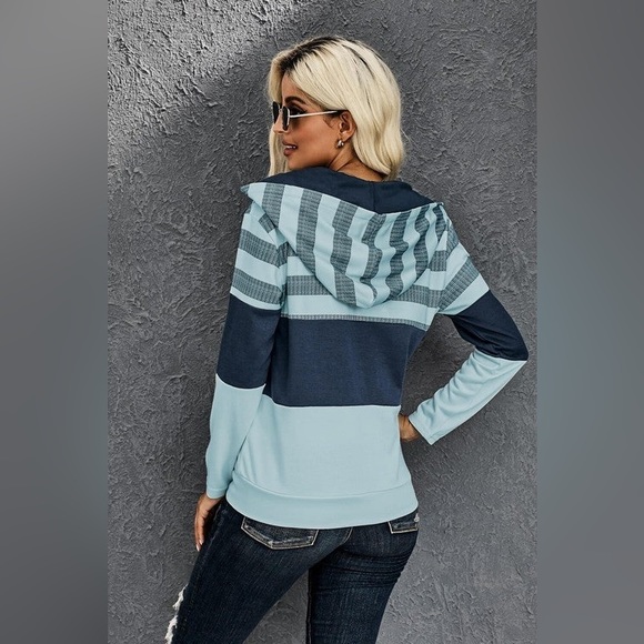 NWT aqua navy stripe zip up hoodie jacket size medium - Picture 3 of 6